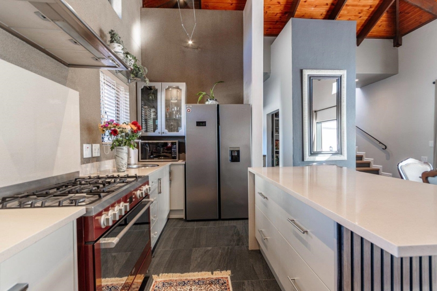 4 Bedroom Property for Sale in Atlantic Beach Golf Estate Western Cape